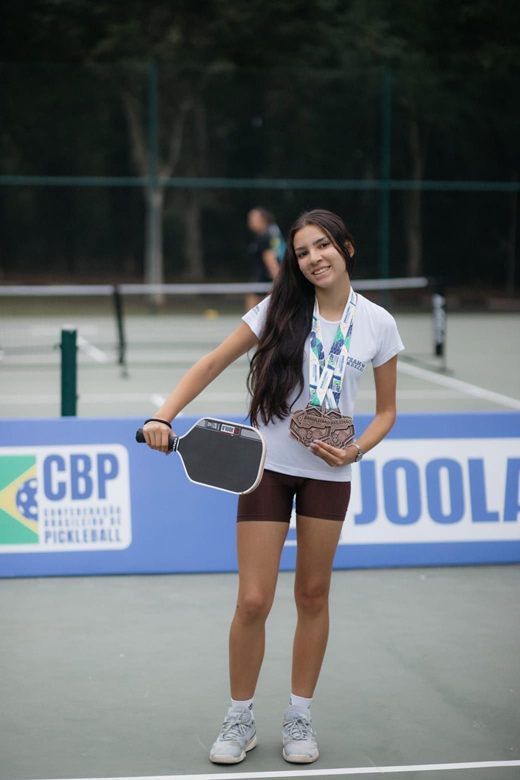 Na imagem, a atleta de pickleball, Sarah Gama.
